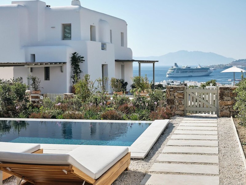Belvedere Mykonos Hilltop Rooms & Suites 22