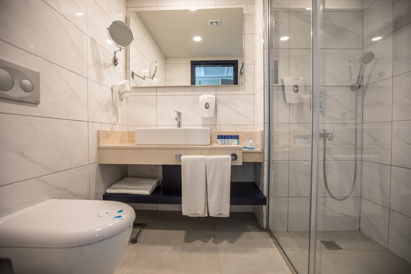 Maxeria Blue Didyma 31