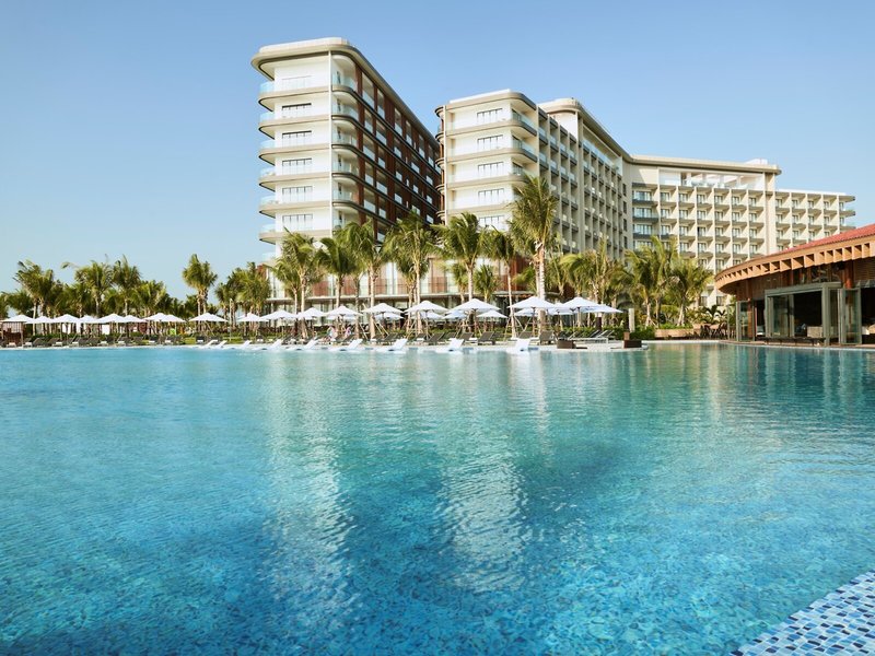 Mövenpick Resort Waverly Phu Quoc 12