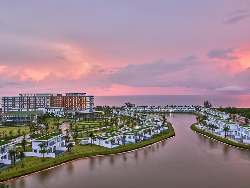 Mövenpick Resort Waverly Phu Quoc 14