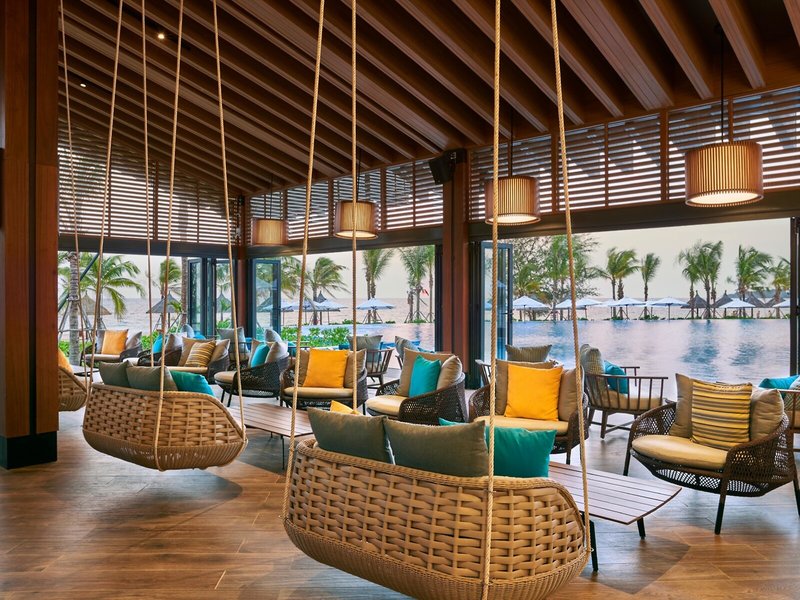 Mövenpick Resort Waverly Phu Quoc 25