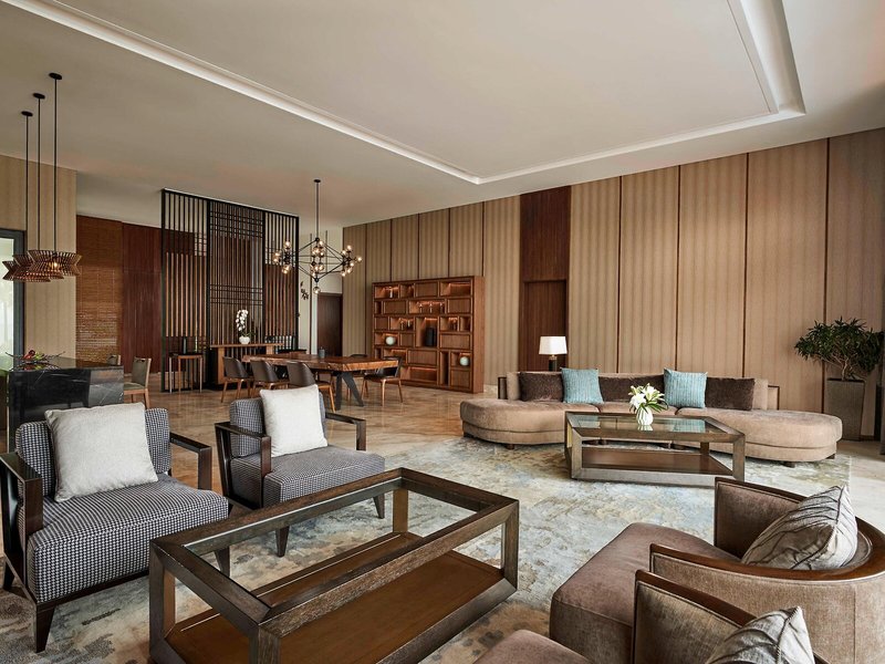 Mövenpick Resort Waverly Phu Quoc 25