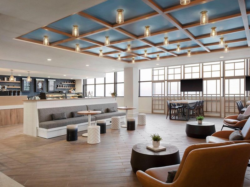 Delta Hotels by Marriott Virginia Beach Waterfront 7