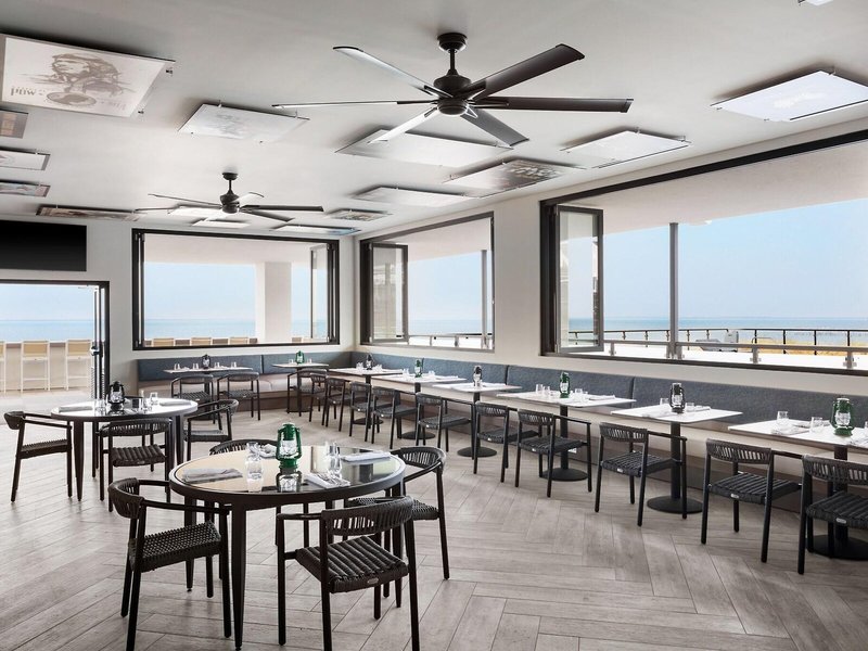 Delta Hotels by Marriott Virginia Beach Waterfront 10