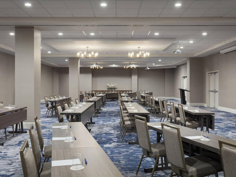 Delta Hotels by Marriott Virginia Beach Waterfront 15