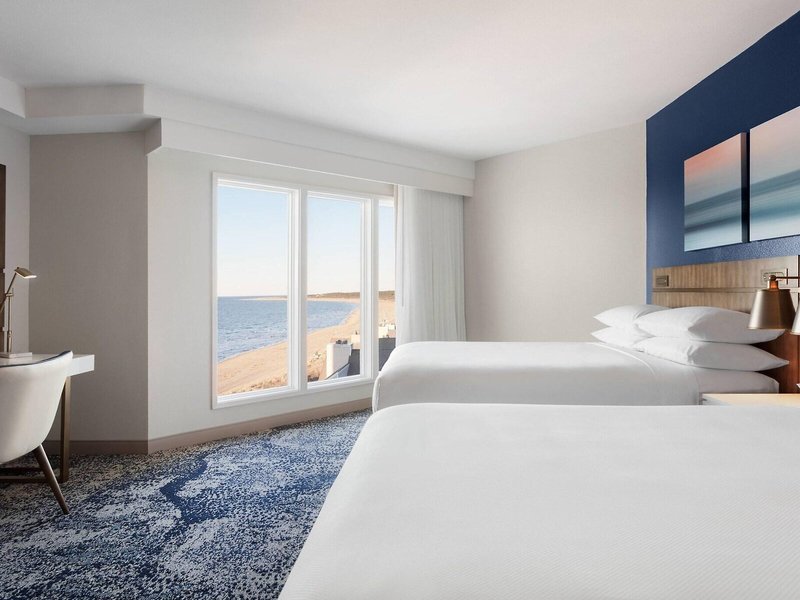 Delta Hotels by Marriott Virginia Beach Waterfront 22