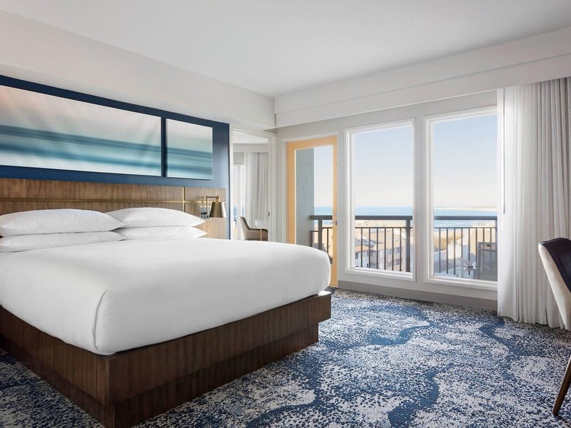 Delta Hotels by Marriott Virginia Beach Waterfront 24