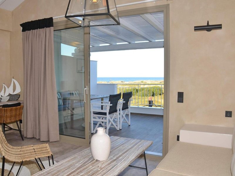 Evilion Sea & Sun Hotel 12