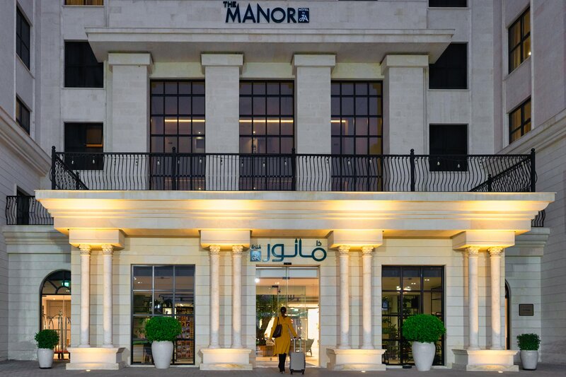 The Manor Hotel by JA 28