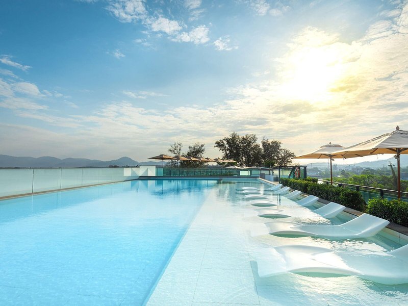 Hilton Garden Inn Phuket Bang Tao 8
