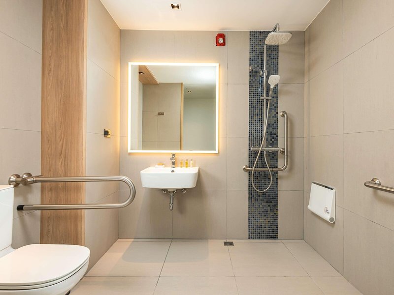 Hilton Garden Inn Phuket Bang Tao 37