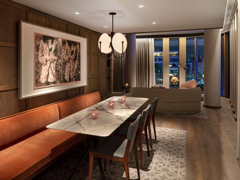 The Londoner 20