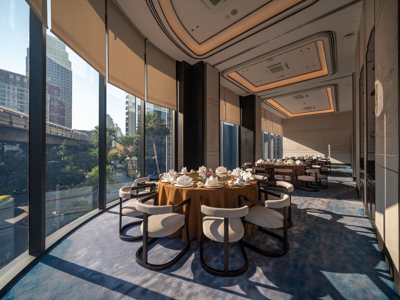 Carlton Hotel Bangkok Sukhumvit 24