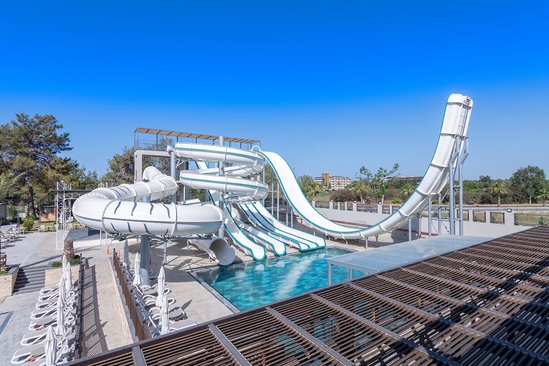 Sorgun Akadia Luxury 16+ 9