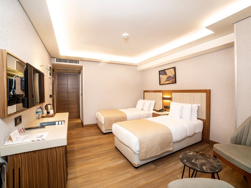 Erboy Hotel 25