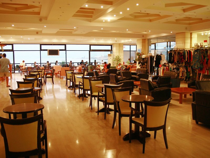 Eri Beach 34