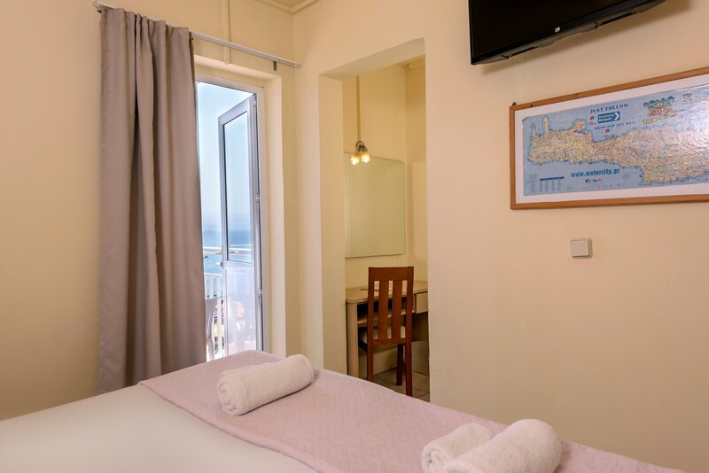 Eri Beach 105