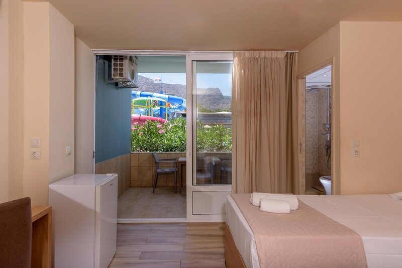 Eri Beach 120