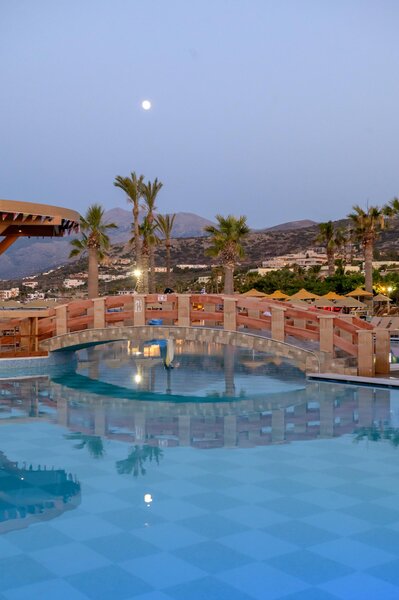Eri Beach 55