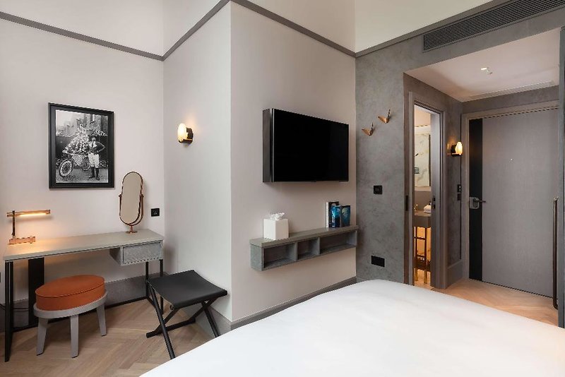 Hart Shoreditch Hotel London, Curio Collection by Hilton 3