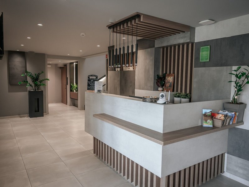 Elizabeth Queen Luxuxy Rooms 3 - Lounge / Lobby