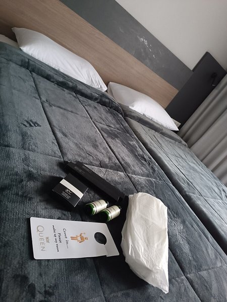 Elizabeth Queen Luxuxy Rooms 48