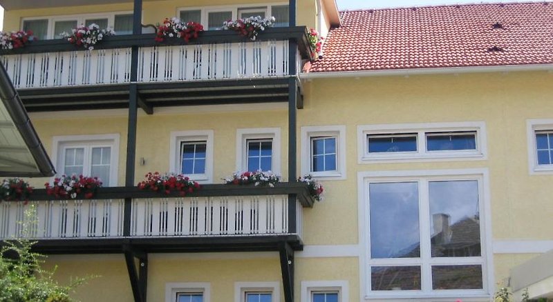 Pension & Appartements Ertl 3