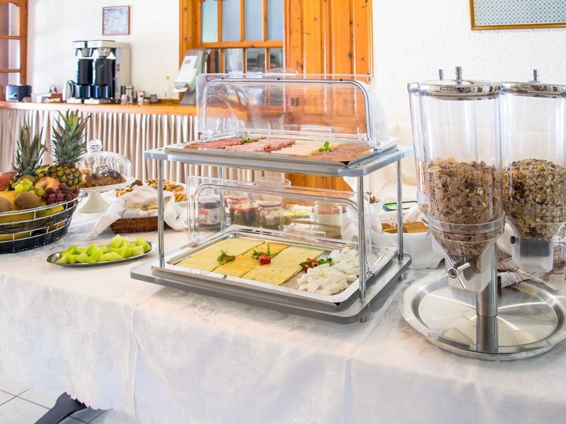 Sunrise Beach Hotel 7