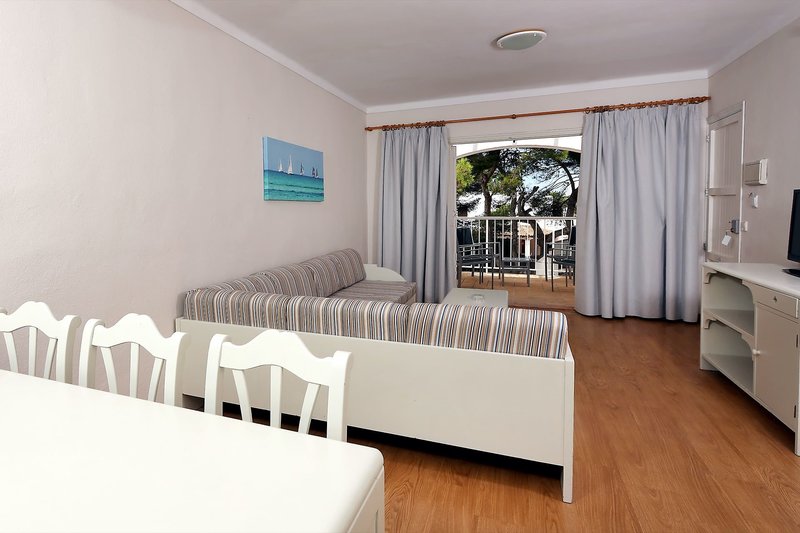 Club Calimera Es Talaial 28