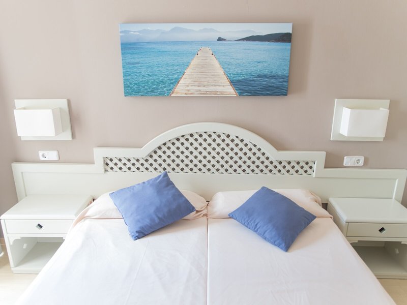 Club Calimera Es Talaial 48