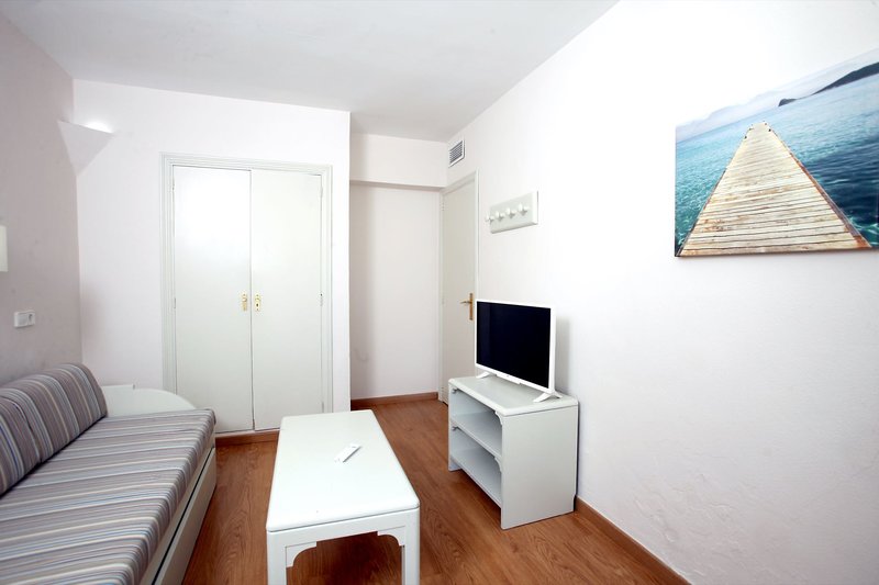 Hotel Club Es Talaial 21