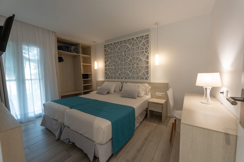 Hotel Club Es Talaial 23