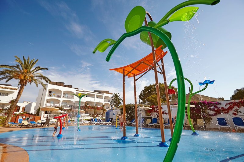 Hotel Club Es Talaial 37