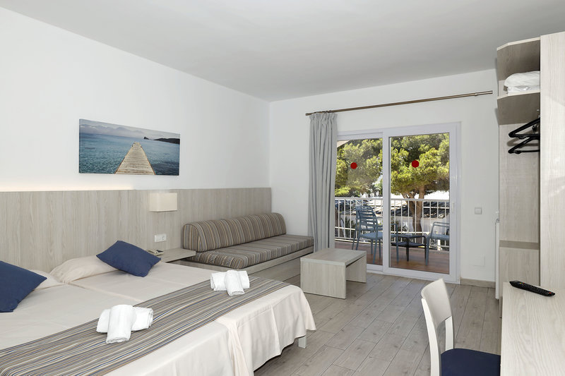 Hotel Club Es Talaial 21