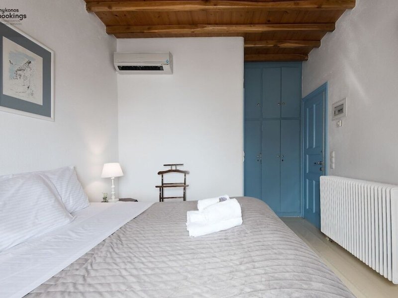 Anerousses Mykonian Traditional Houses 4