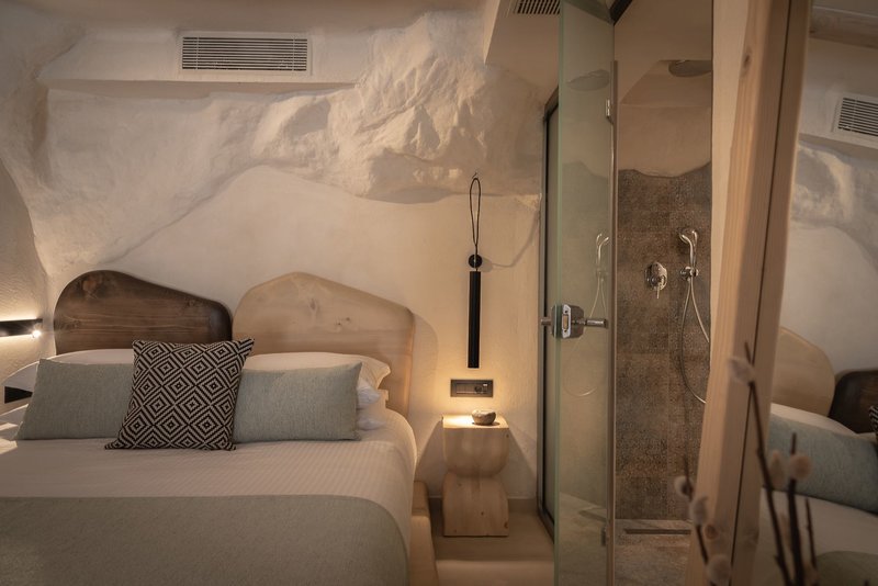 Manili Boutique Suites & Villas 11