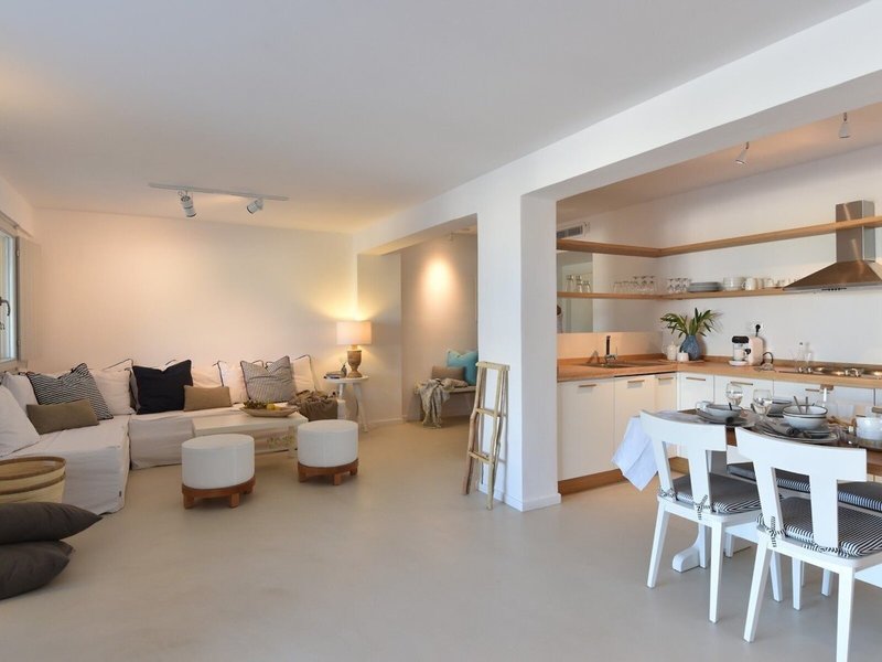 Ambassador Luxury Villas 7