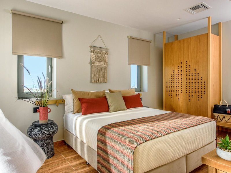 Caldera Theros Villas Heraklio 29