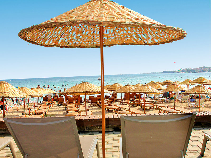 Sweet Maril Resort 7 - Beach