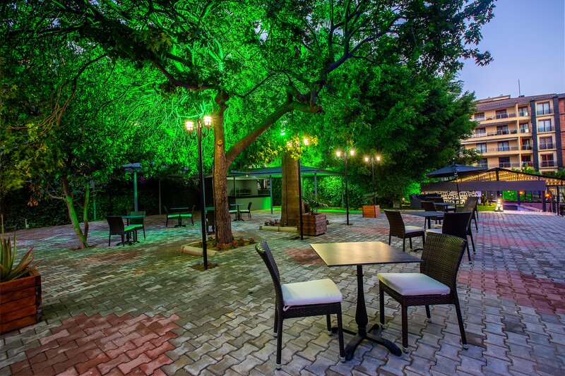 Grand Alisa Hotel 15
