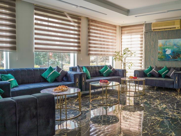 Royalisa Hotel 1