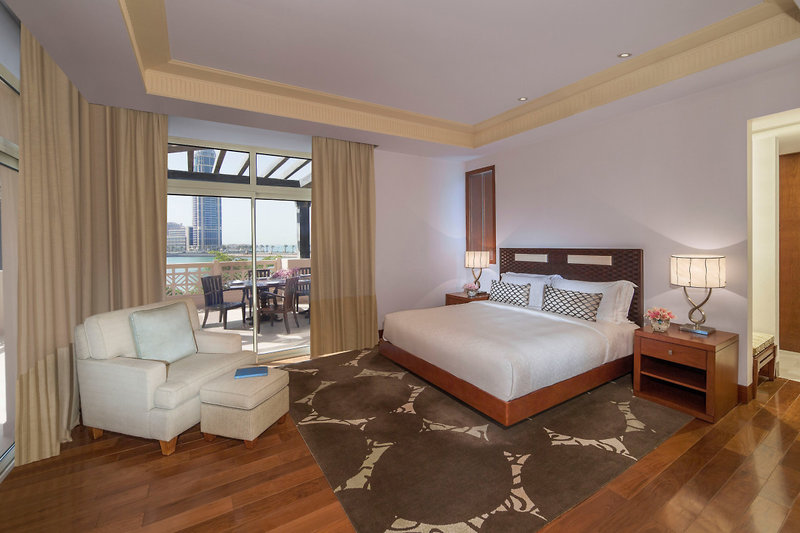 Grand Hyatt Doha Hotel & Villas 11