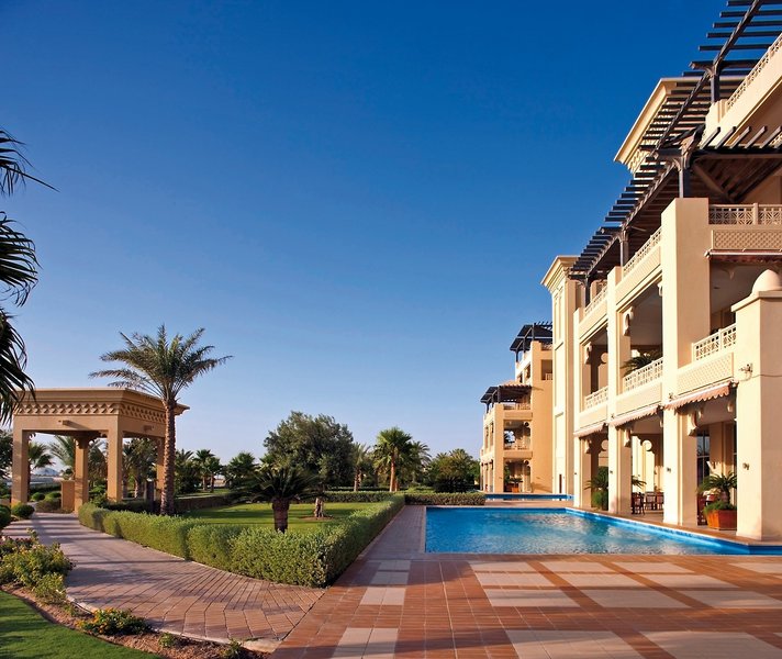 Grand Hyatt Doha Hotel & Villas 10