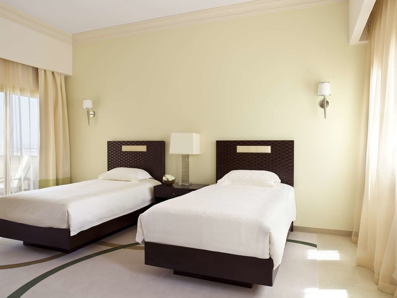 Grand Hyatt Doha Hotel & Villas 18