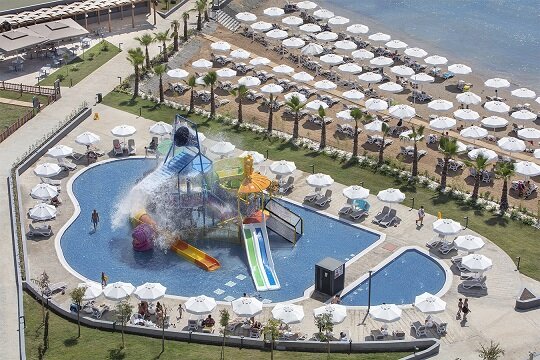Mylome Luxury Hotel & Resort 9