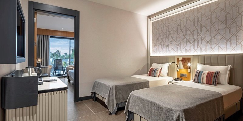 Mylome Luxury Hotel & Resort 6