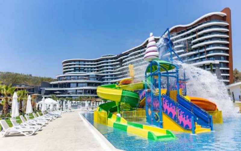 Mylome Luxury Hotel & Resort 5