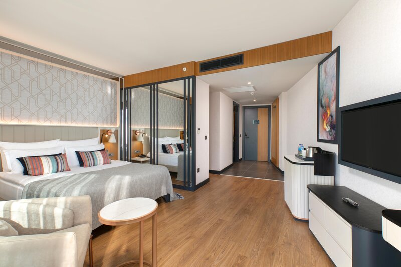 Mylome Luxury Hotel & Resort 56