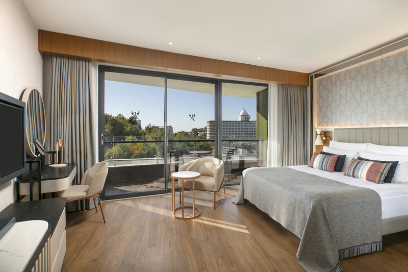 Mylome Luxury Hotel & Resort 4