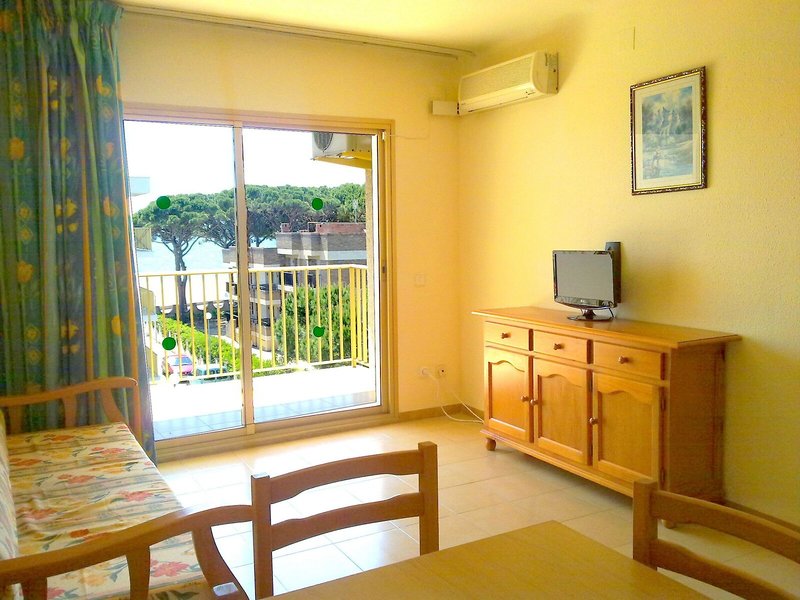 Rentalmar Pins Marina Cambrils 29